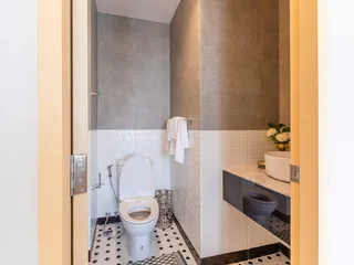 Двухкомнатные квартиры в новой охраняемой резиденции, рядом с пляжем Карон, Пхукет, Таиланд