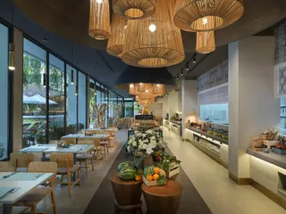 Кондоминиум с бассейном, видом на горы и сад, 700 метров до пляжа Банг Тао, Пхукет, Таиланд