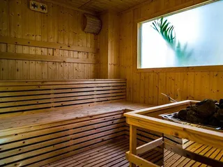 Резиденция с тремя бассейнами и террасой на крыше в центре Паттайи, Таиланд