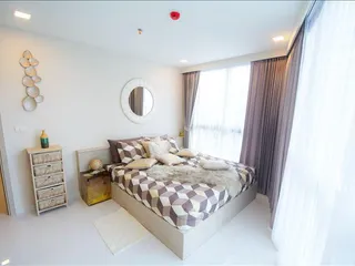 Элитная резиденция с бассейном и садом рядом с пляжем, Паттайя, Таиланд