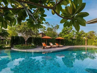 Комплекс вилл с бассейном и фитнес-центром, Бангкок, Таиланд