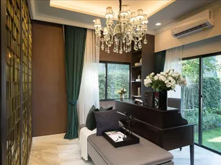 Комплекс вилл с бассейнами и зелеными зонами, Бангкок, Таиланд