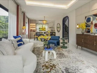 Комплекс вилл с бассейном и парком рядом с аэропортом, Бангкок, Таиланд