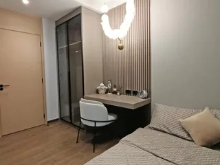 Новый жилой комплекс квартир с личными бассейнами на первой линии от пляжа в Чалонге, Пхукет, Таиланд