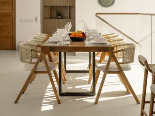 Эксклюзивный жилой комплекс вилл с бассейнами и видом на море в пешей доступности от пляжа Най Тон, Пхукет, Таиланд