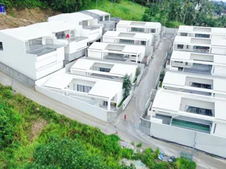 Новый комплекс вилл с бассейнами и садами в районе Маенам, Самуи, Таиланд