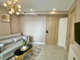 Новая высотная резиденция класса люкс на первой линии у моря, в престижном районе Джомтьен, Паттайя, Таиланд