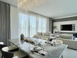 Комплекс вилл с бассейном, парком и озером рядом с пляжем и яхт-клубом, Паттайя, Таиланд