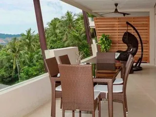 Меблированная квартира с панорамным видом в резиденции с бассейном, в 5 минутах от пляжа Маенам, Самуи, Таиланд