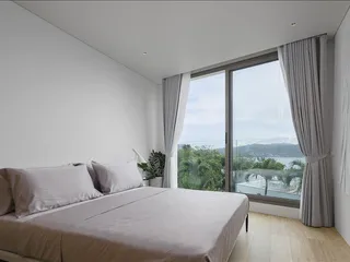 Резиденция с бассейном и видом на море в 5 минутах езды от пляжей, Патонг, Пхукет, Таиланд