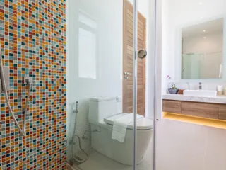 Изысканная вилла с бассейном, кинозалом, СПА на берегу океана, Самуи, Таиланд