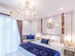 Жилой комплекс с бассейном и ресторанами в 1 минуте от пляжа Джомтьен, Паттайя, Таиланд