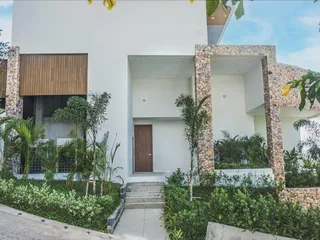 Вилла с бассейном и видом на море недалеко от пляжа, Самуи, Таиланд