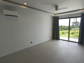 Вилла с бассейном и большой террасой в 300 метрах от пляжа Банг По, Самуи, Таиланд