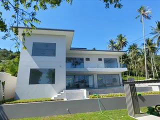 Вилла с бассейном и большой террасой в 300 метрах от пляжа Банг По, Самуи, Таиланд