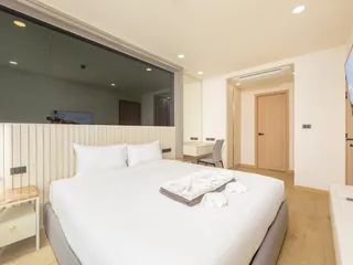 Готовая меблированная квартира в жилом комплексе с бассейнами рядом с пляжами, Пхукет, Таиланд