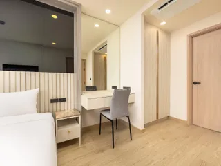 Готовая меблированная квартира в жилом комплексе с бассейнами рядом с пляжами, Пхукет, Таиланд