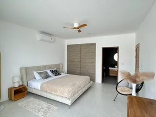 Меблированная вилла с бассейном и садом рядом с пляжем, Самуи, Таиланд