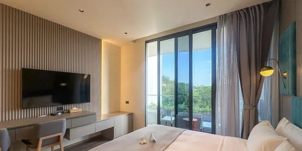 Готовая квартира с мебелью в отельном комплексе Layan Green Park и доходностью 11%. Всего 700 м от пляжа Лаян, Пхукет, Таиланд