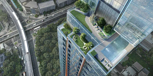 Высотный жилой комплекс с лофт-апартаментами рядом с метро, в деловом районе Бангкока, Таиланд