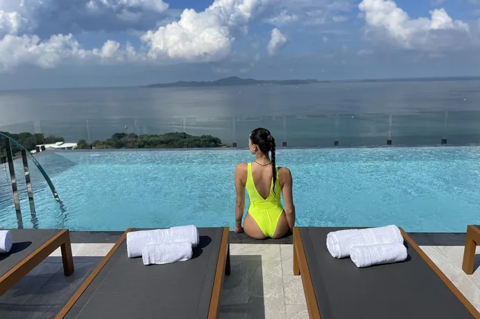 Элитные апартаменты «под ключ» в жилом комплексе с частным пляжем, Паттайя, Чонбури, Таиланд